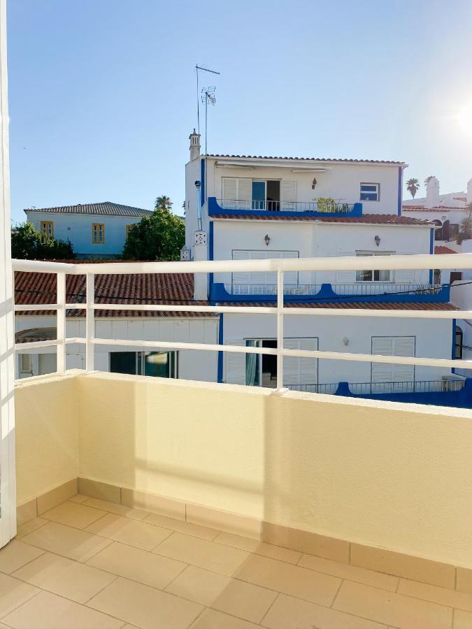 Sitio Do Raposo - Carvoeiro - Wifi, Ac, Beach & Center 200M Exterior photo